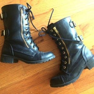 combat boots